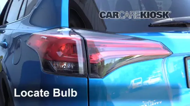 2018 Toyota RAV4 XLE 2.5L 4 Cyl. Luces Luz de giro trasera (reemplazar foco)